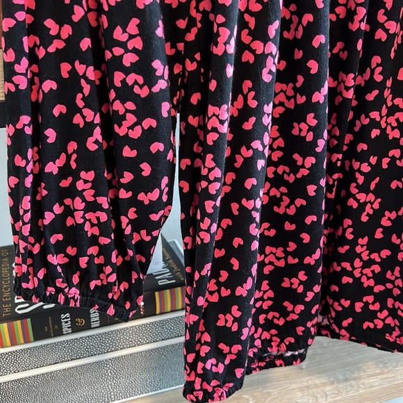 NWT Michael Michael Kors Soft Cotton Modal Heart Print LS Top, S - Picture 4 of 6